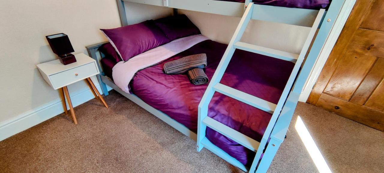 Willa Rhubarb Terrace On The Coast - Sleeps 1-6 Colwyn Bay Zewnętrze zdjęcie