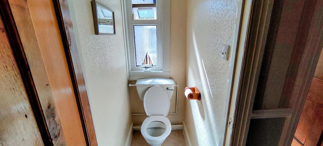 Willa Rhubarb Terrace On The Coast - Sleeps 1-6 Colwyn Bay Zewnętrze zdjęcie