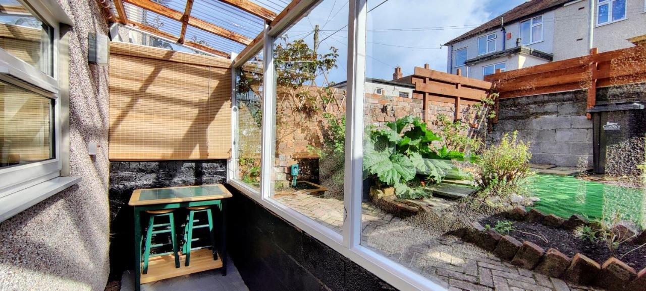 Willa Rhubarb Terrace On The Coast - Sleeps 1-6 Colwyn Bay Zewnętrze zdjęcie
